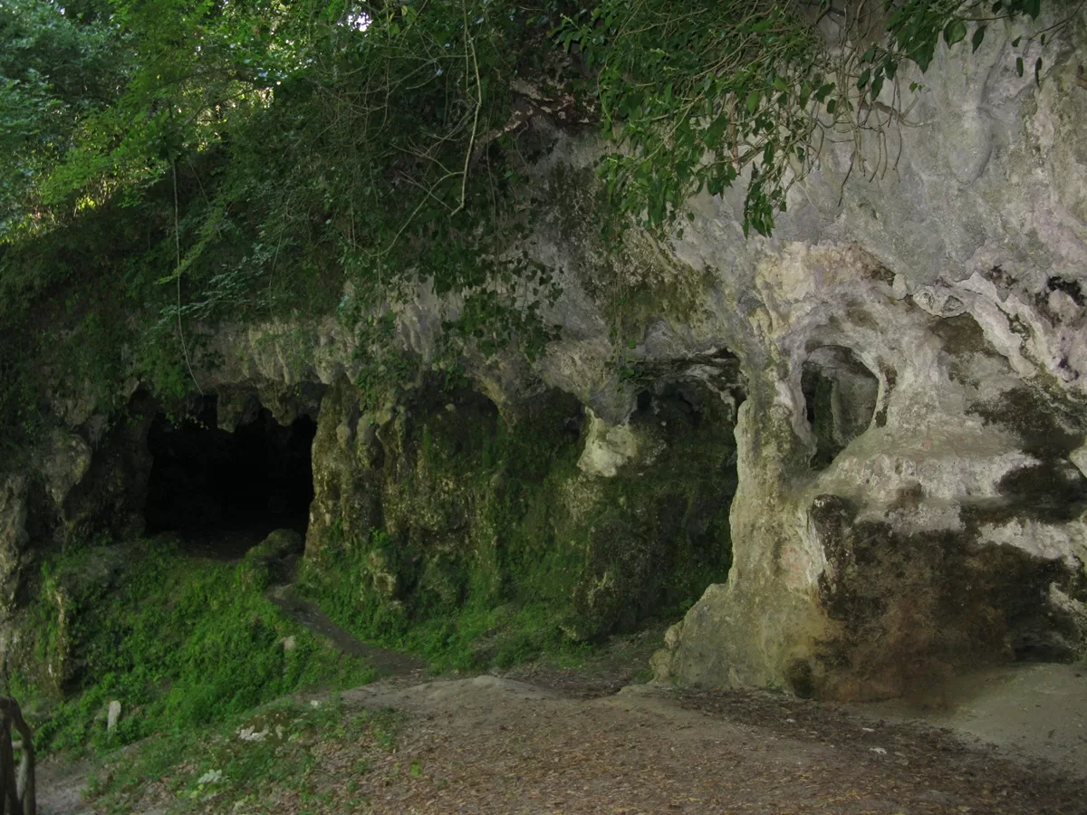 Le Grotte di Tremusa